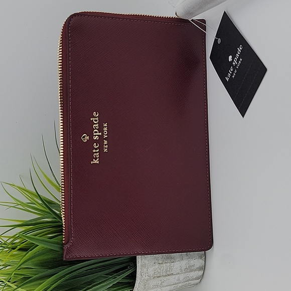 NWT Kate Spade Staci Medium Zip Wristlet Deep Berry - Picture 8 of 8